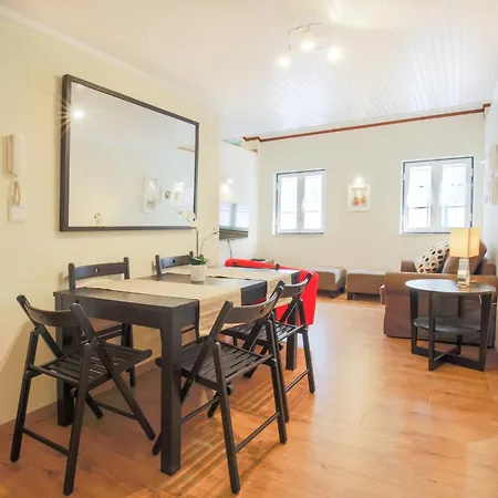 Duplex Fado Alfama * ליסבון