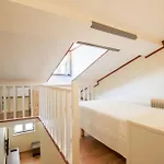 Duplex Fado Alfama *