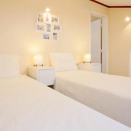 Апартаменты Duplex Fado Alfama *